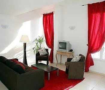 Apartment Florella Republique *