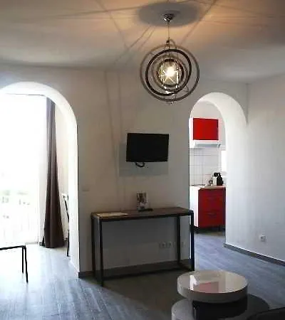 Apartment Florella Republique *