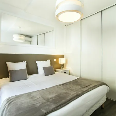 Apartment Florella Republique *