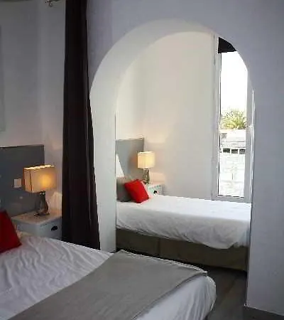 Florella Republique Apartman